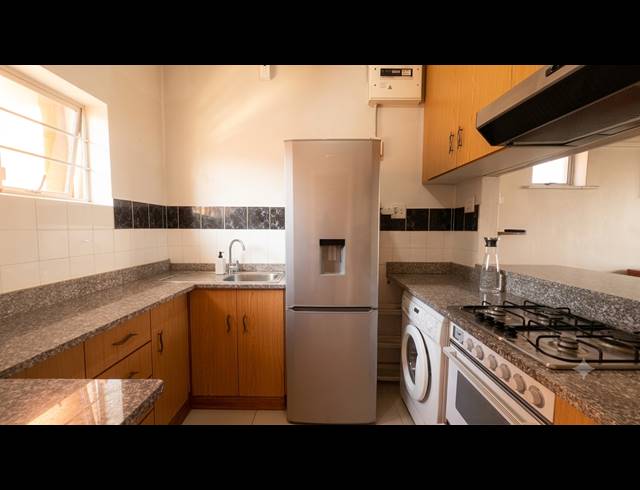 1.5 BEDROOM APARTMENT FOR SALE IN MORNINGSIDE